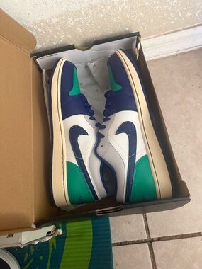 Jordan Air Jordan 1 Low - Sail, Deep Royal Blue & Gold seahawk size 12 mens